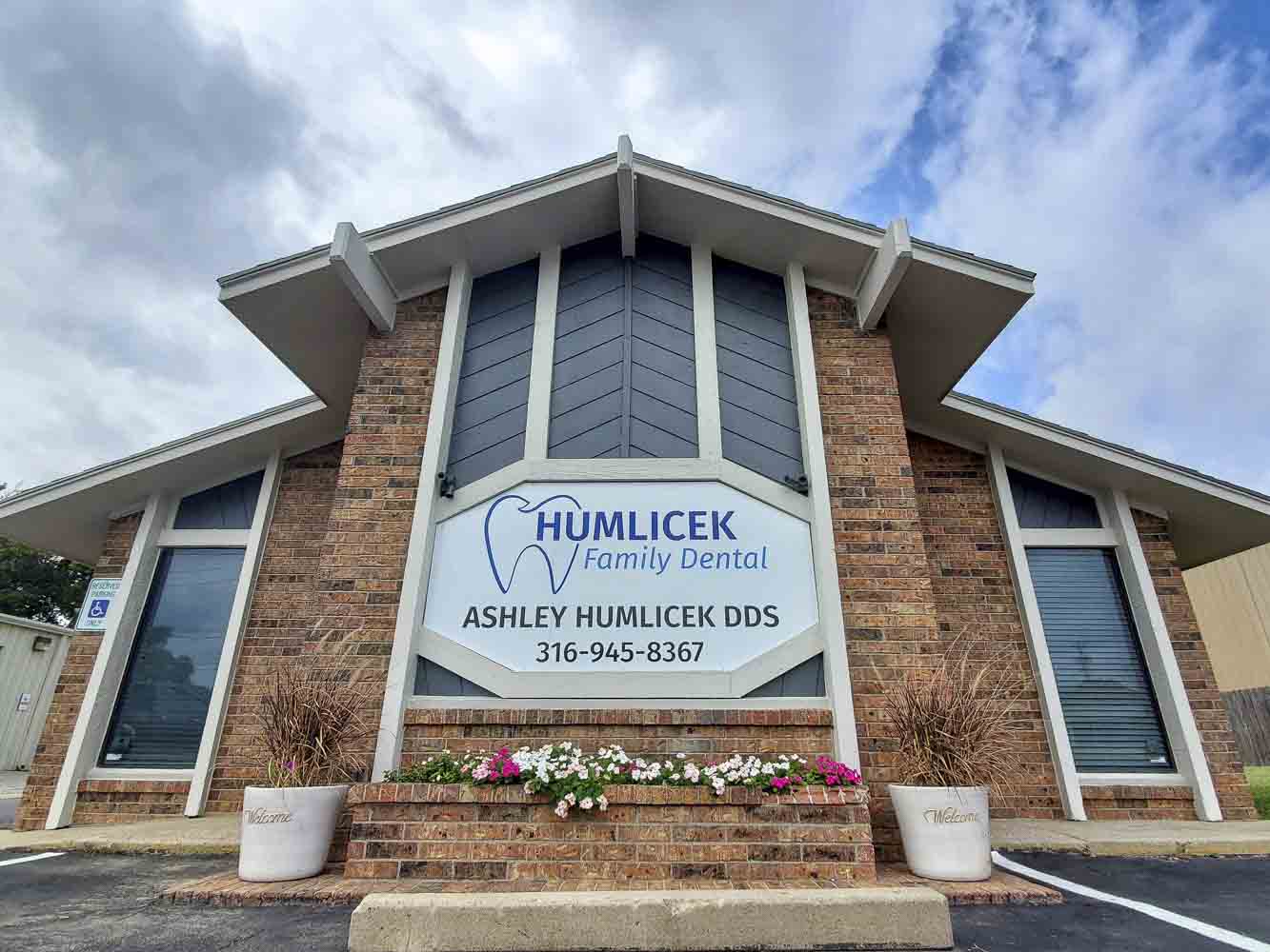 Dentist Wichita, KS Humlicek Dental